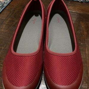 Lands End Comfort Skimmers Slip-On Shoe